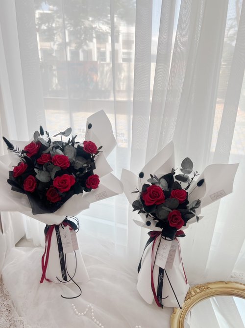 流浪蝴蝶 wbfxhm 不凋花 乾燥花 婚禮捧花 wbfxhm / midnight rose 求婚首選經典紅玫瑰花束