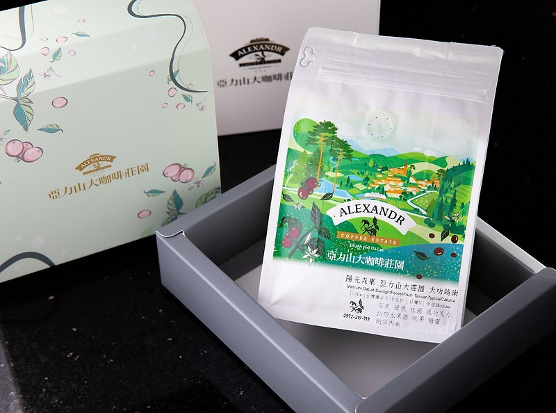 Taiwan Sunlight Cherry Fruit Natural-Processed Roasted Coffee Beans - Coffee - Plants & Flowers Green