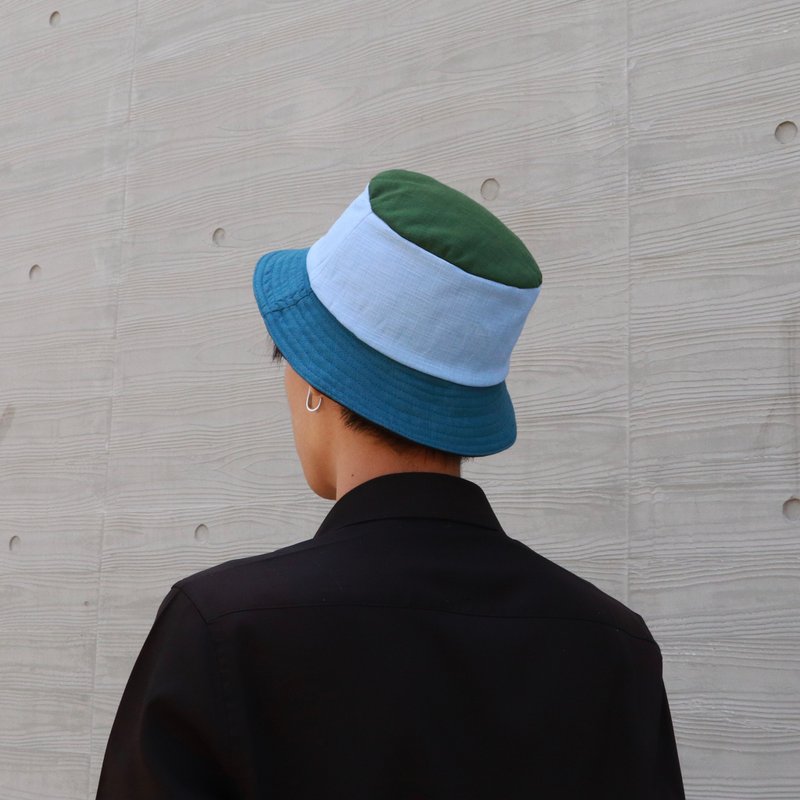藍綠系雙面漁夫帽 bucket hat - 帽子 - 棉．麻 多色