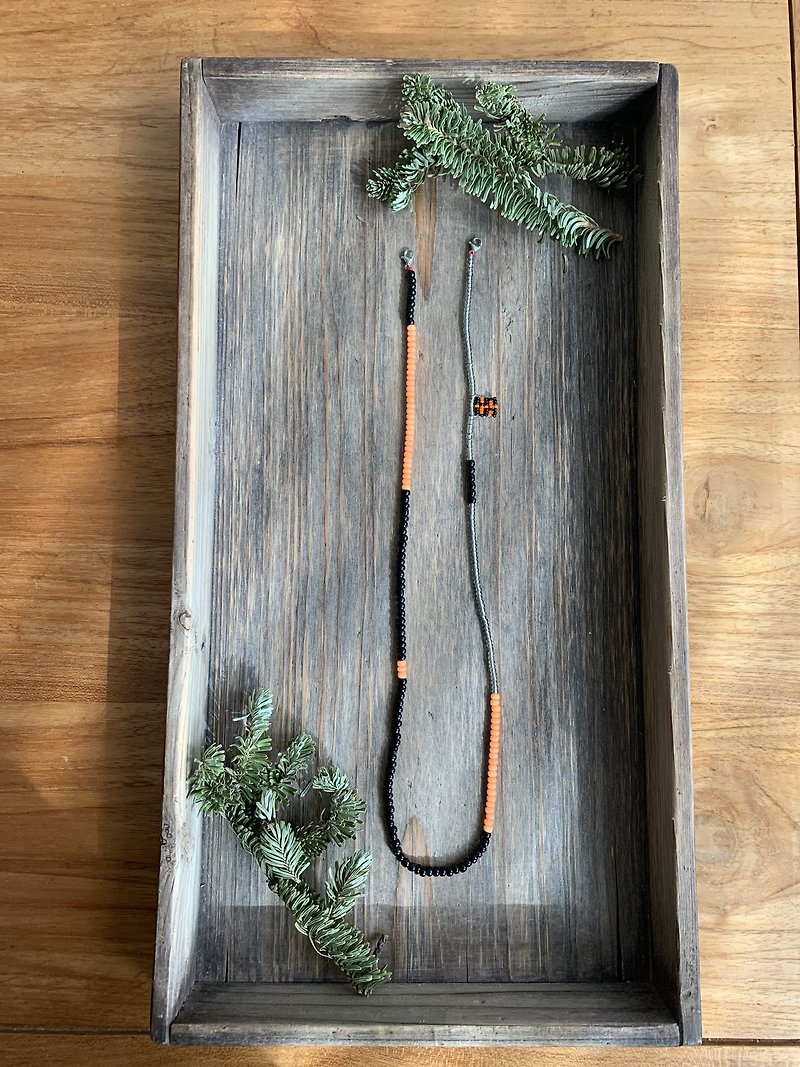 Multipurpose strap / necklace / badge holder chain - Christmas Gift Wrapping - สร้อยคอ - วัสดุอื่นๆ สีส้ม