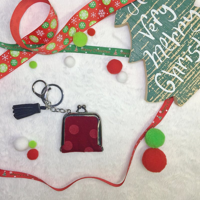 Extreme red pop tassel key ring / earrings - ที่ห้อยกุญแจ - วัสดุอื่นๆ สีแดง