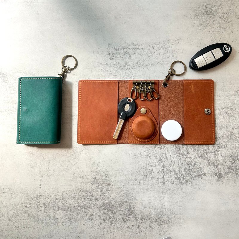 AirTag・卡片、智慧鑰匙也一併收納 姬路皮革 時尚色彩多功能鑰匙包 附掛繩 防止遺忘 禮物 鑰匙 情侶 真皮 紀念 生日 結婚禮物 - 鑰匙圈/鑰匙包 - 真皮 綠色