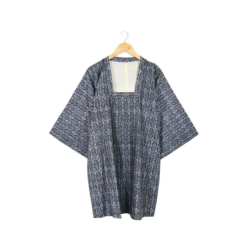 Back to Green::日本帶回 幕府 挺版 vintage kimono (KBI-20) - 女大衣/外套 - 絲．絹 藍色