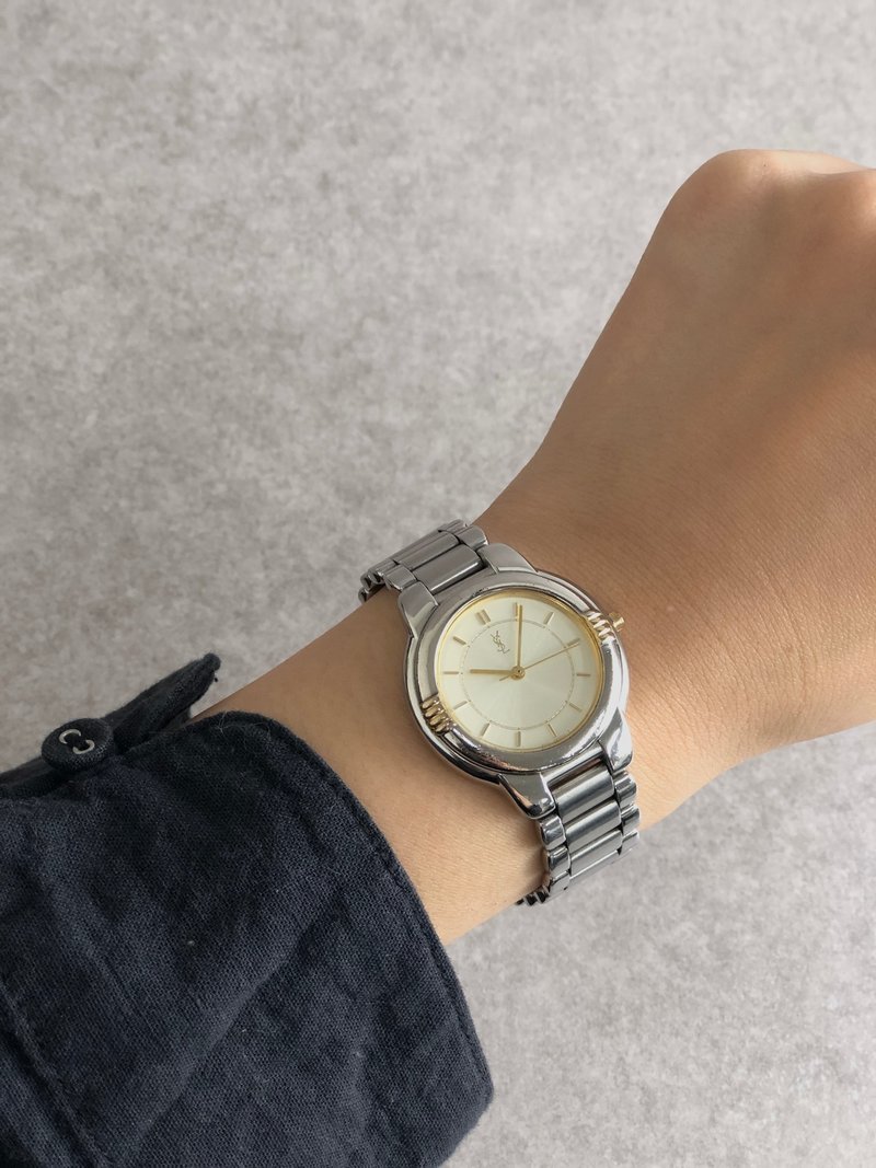 【 日本直送 名牌中古包 】Yves Saint Laurent 手錶 銀色 金色 YSL 石英錶 6031-G11246 TA 7sfx8j - 女錶 - 不鏽鋼 銀色