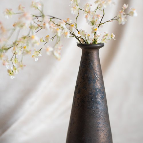 隠された時の錆び 実験用の花瓶と花器 - ショップ trulygoods 花瓶