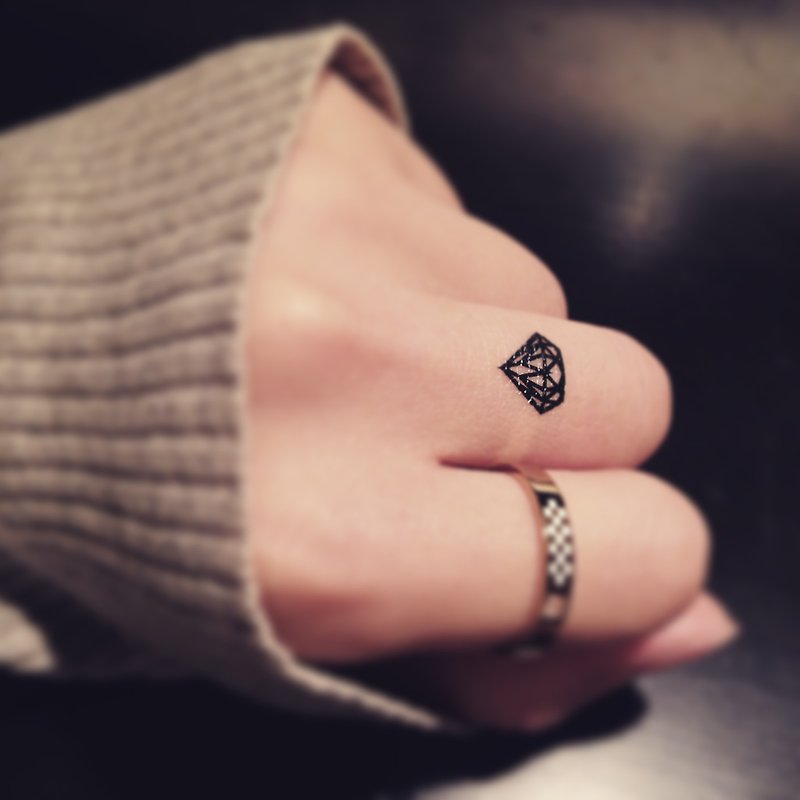 OhMyTat 小鑽石 Little Diamond Ring 刺青圖案紋身貼紙 (6 張) - 紋身貼紙/刺青貼紙 - 紙 黑色