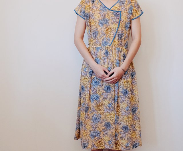 Vintage shop japanese dress