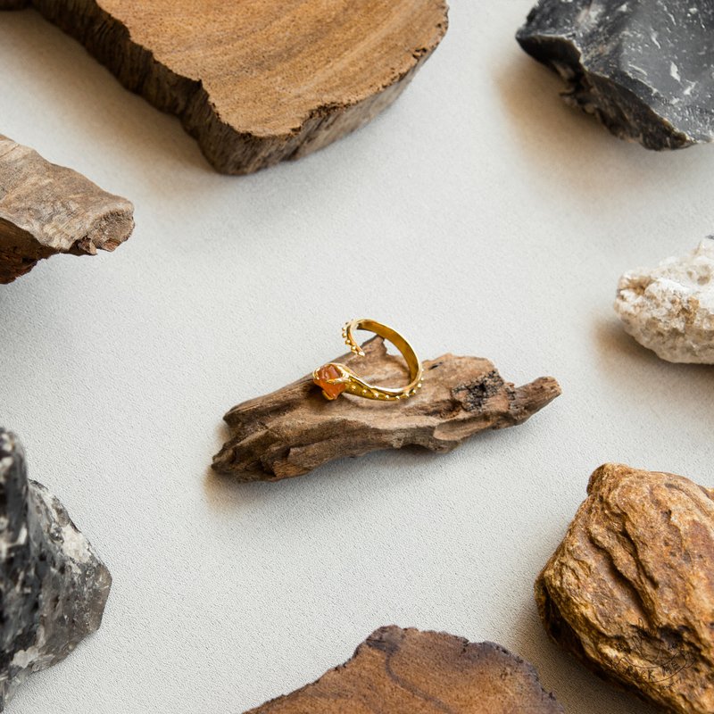 Storm With Stone Ring - 戒指 - 銅/黃銅 