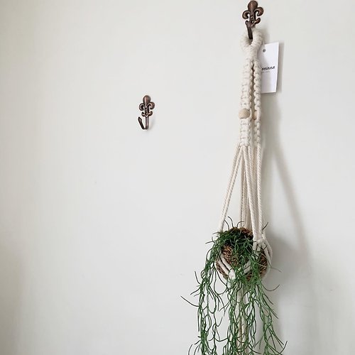 𝐚𝐧𝐧𝐢𝐞𝐞𝐢𝐧𝐧𝐚 |macrame studio Macrame 編織 植物 乾燥花 珠珠 吊籃 吊飾