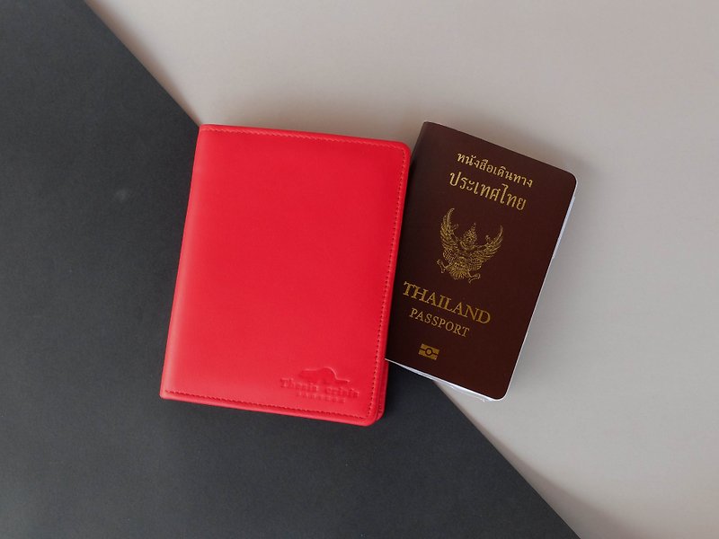 ITALIAN LEATHER PASSPORT COVER/WALLET 'ANDA' FOR TRAVEL LOVER-RED - 銀包 - 真皮 紅色