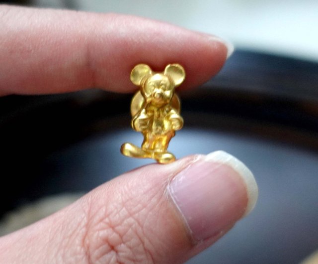 中古 廃盤 金色 MICKEY MOUSE ミッキーマウス ブローチ タイピン