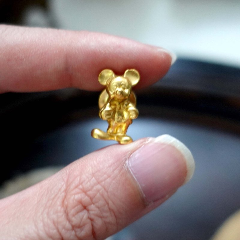 中古絕版金色MICKEY MOUSE米奇老鼠胸針領帶針 高級男仕西裝襯衫 - 胸針 - 其他金屬 金色