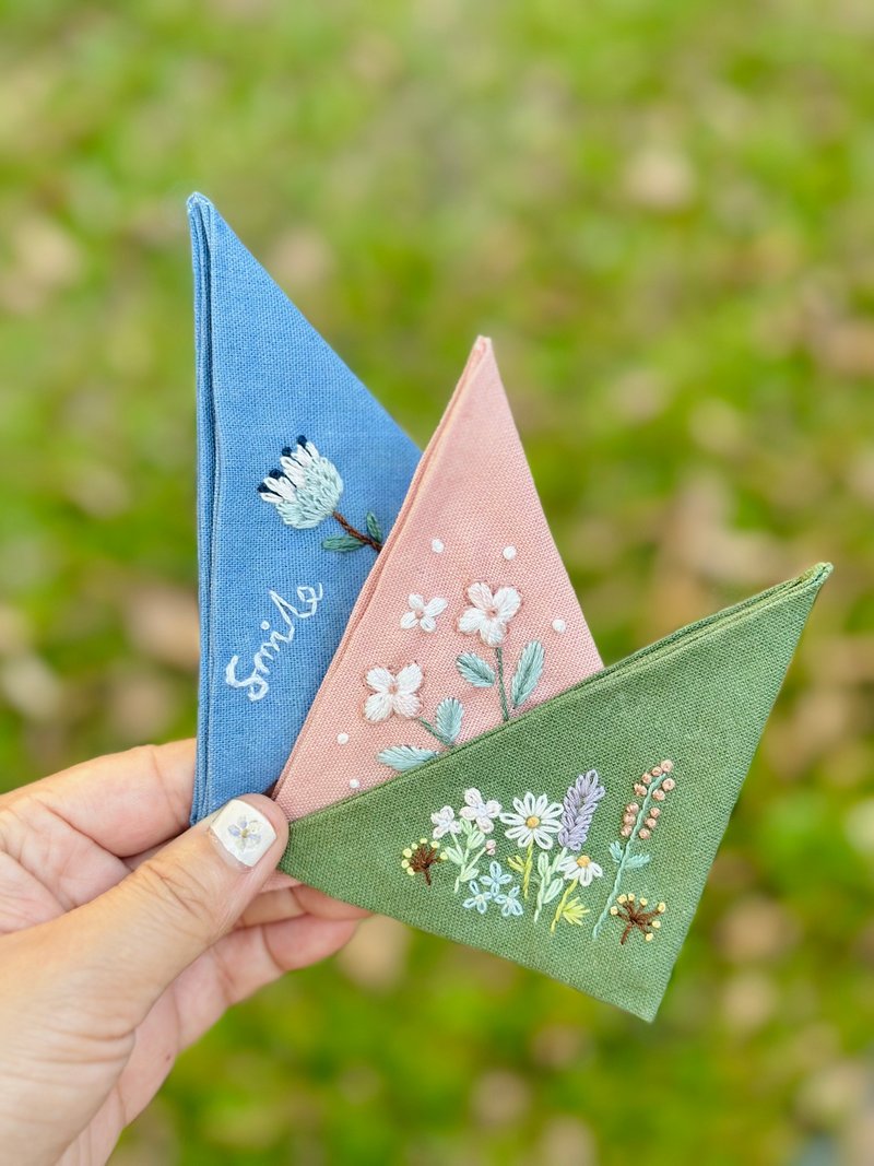 Floral embroidery bookmark - ที่คั่นหนังสือ - ผ้าฝ้าย/ผ้าลินิน 