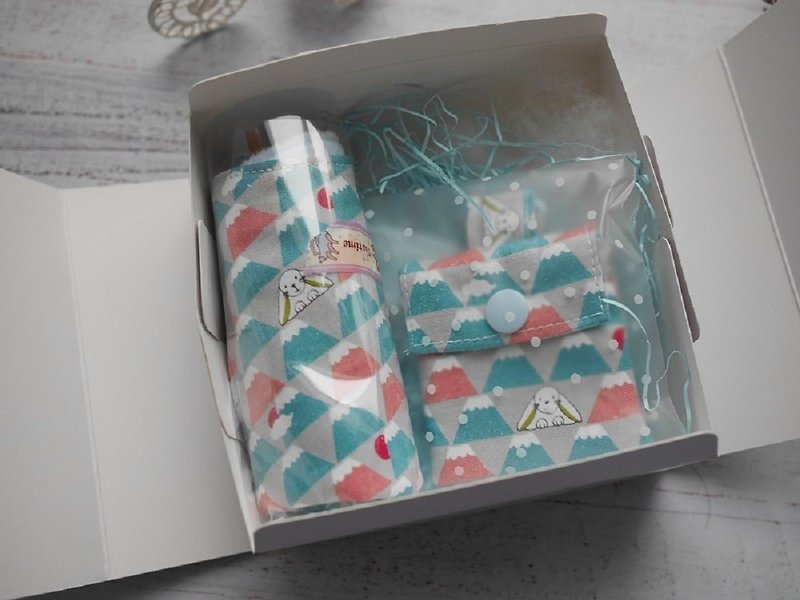 彌月禮盒 口水巾 平安符袋 - 彌月禮盒 - 棉．麻 藍色