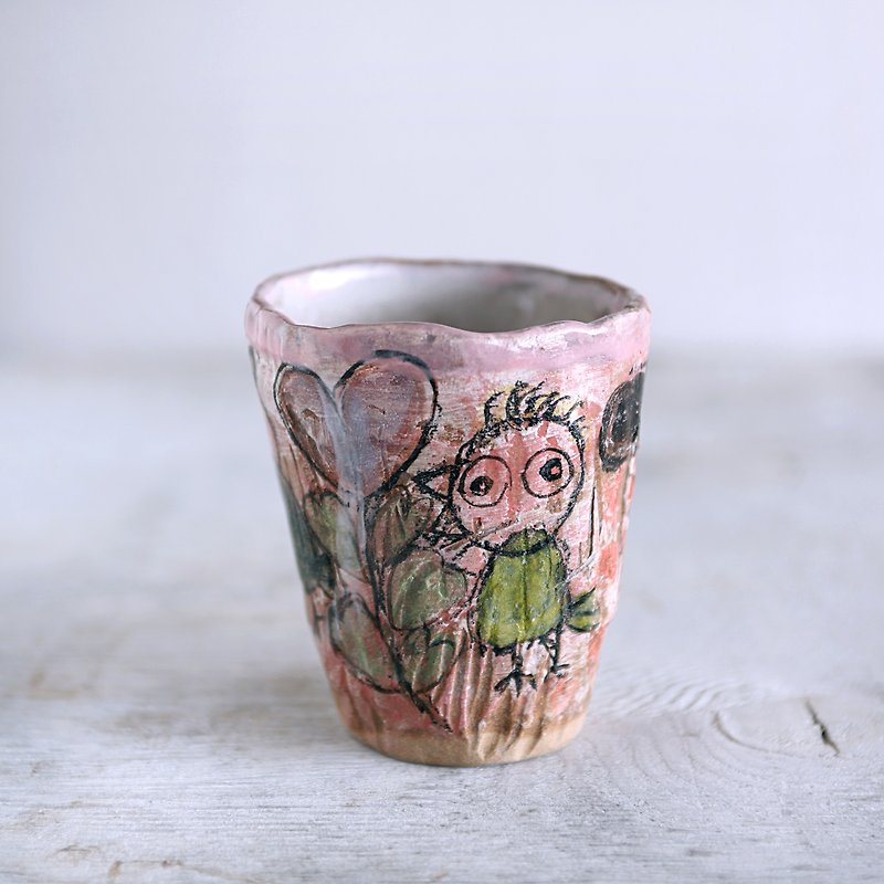 Hand twist cup, bird and heart - Cups - Pottery Multicolor