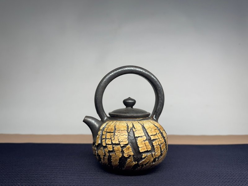 240cc/茶壺/提樑壺/瓦斯窯/楊博戎 - 茶壺/茶杯/茶具 - 陶 