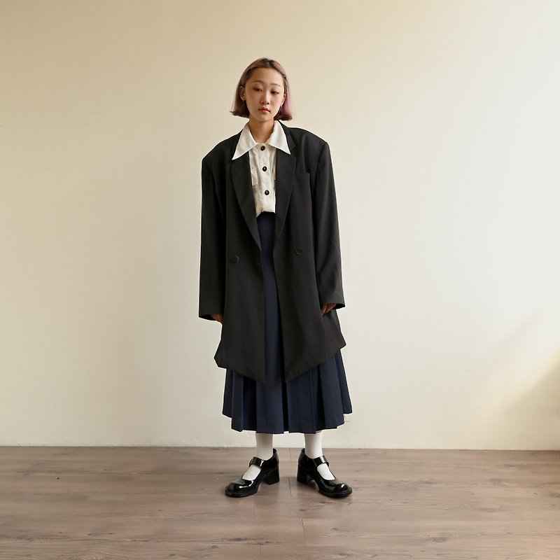 【NaSuBi Vintage】俐落輪廓寬版古著西裝外套 - 女大衣/外套 - 其他人造纖維 黑色