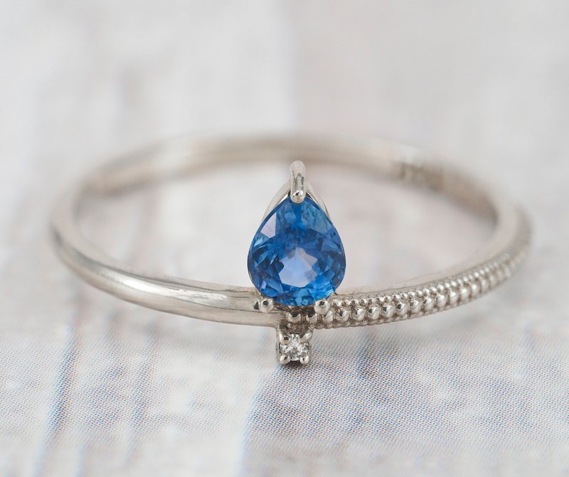 14k Gold ring with sapphire and diamond - 戒指 - 貴金屬 金色