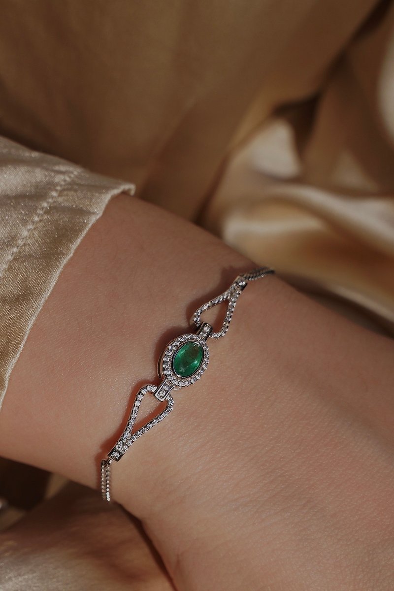Infinite Grace Emerald Bracelet 925 silver 18K gold court style design - สร้อยข้อมือ - เงินแท้ สีเขียว