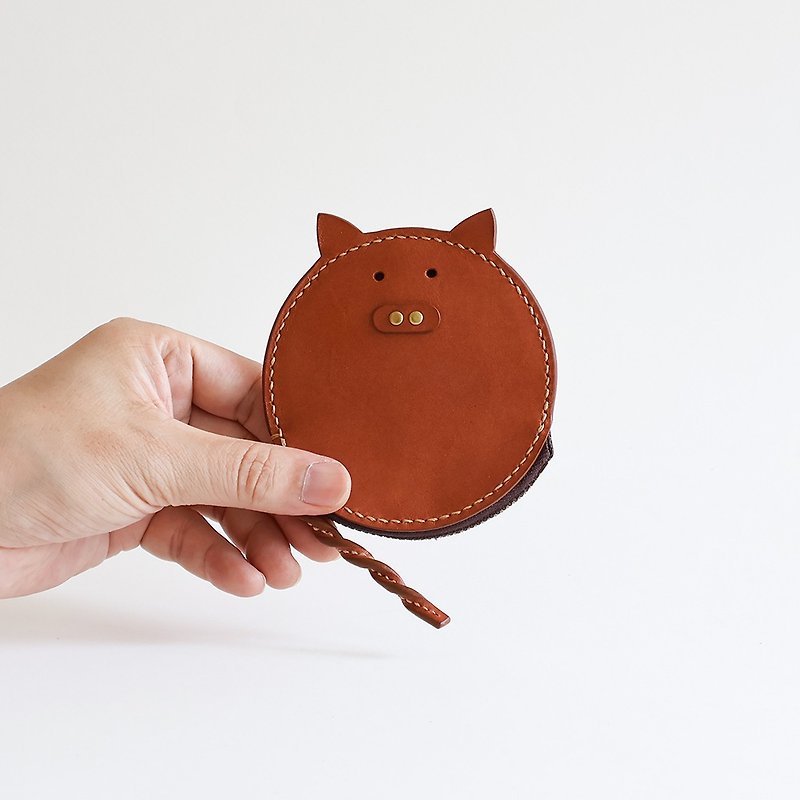Hand-stitched leather caramel brown piggy coin purse - กระเป๋าใส่เหรียญ - หนังแท้ สีนำ้ตาล