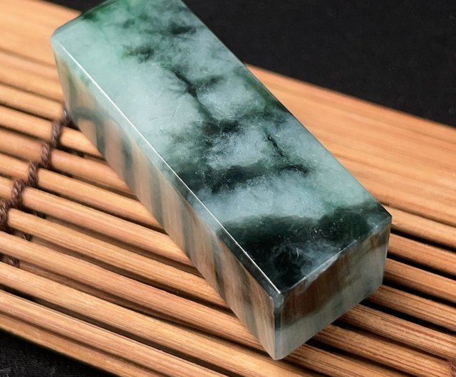 開運印章飄花翡翠印章| 天然緬甸玉翡翠A貨| 送禮瓔珞珠寶盒E.L.