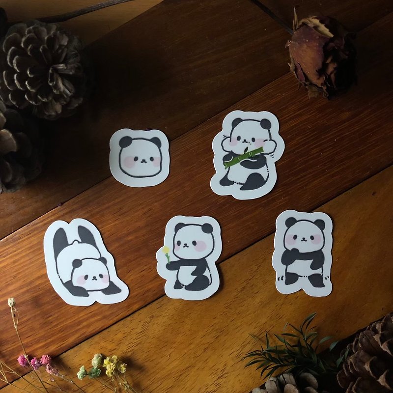 灰塵貼紙-動物系列 | 熊貓貼紙 | 手繪貼紙 可愛文具 - 貼紙 - 防水材質 白色