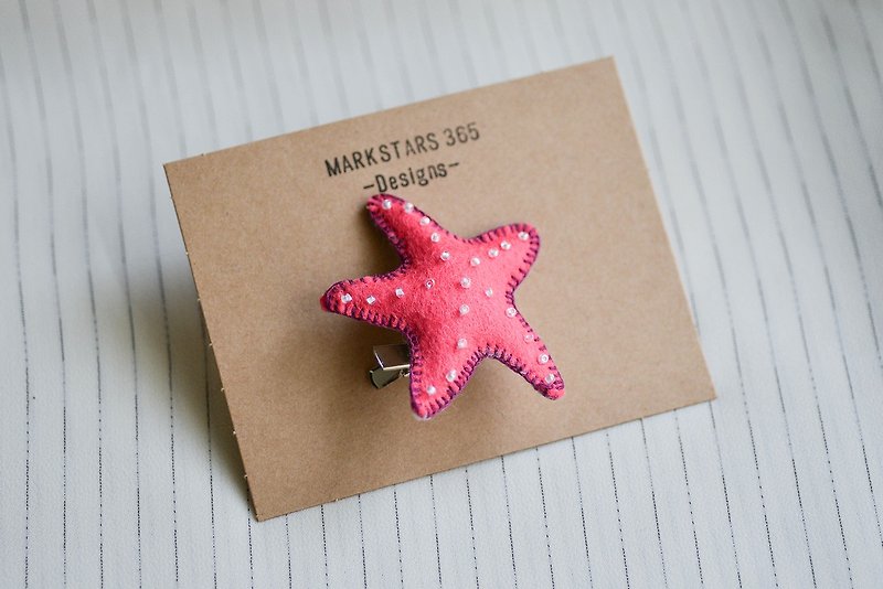 Starfish hairpin brooch - Brooches - Polyester Multicolor