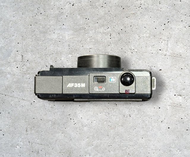 135 フィルム Canon AF35M オートフォーカス完全自動フォーカス遠近自動フィルムカメラ - ショップ marsprince カメラ -  Pinkoi