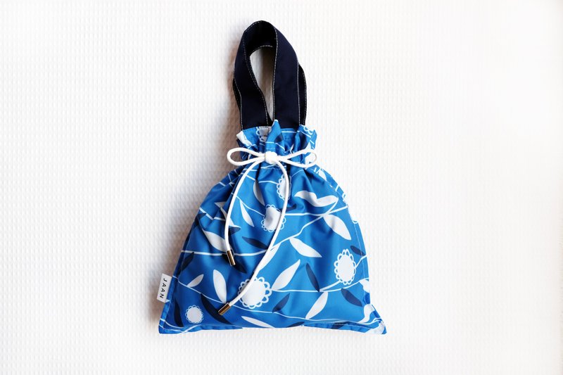 Drawstring pocket handbag || Water repellent / blue and white flower pattern design / limited hand-made - Handbags & Totes - Waterproof Material Blue