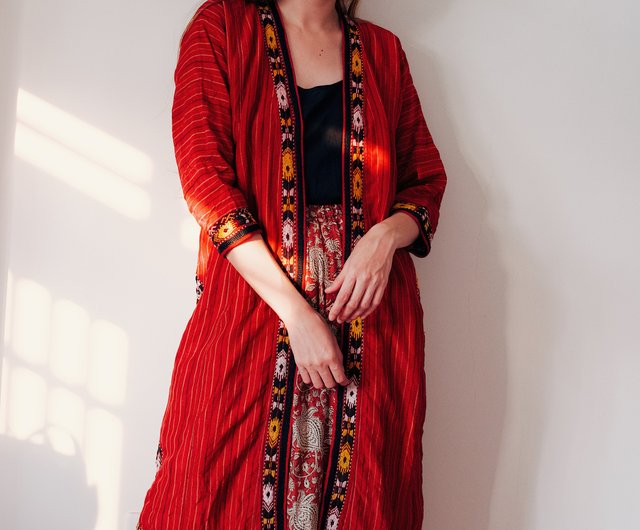 ヴィンテージトルクメンコート神秘的な中央アジアトルクメニスタンの