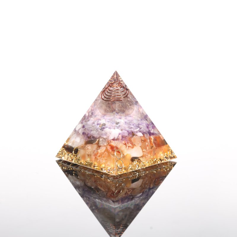 [Valentine's Day Gift] Crystal Ball - Light and Transparent Orgonite Pyramid - Orgonite Floating Crystal Therapy - ของวางตกแต่ง - คริสตัล หลากหลายสี