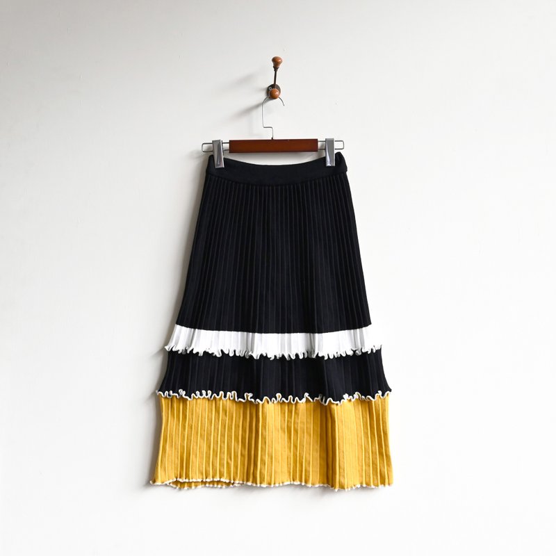 [Egg Plant Vintage] Color block modified piping high waist knitted vintage skirt - Skirts - Other Man-Made Fibers 