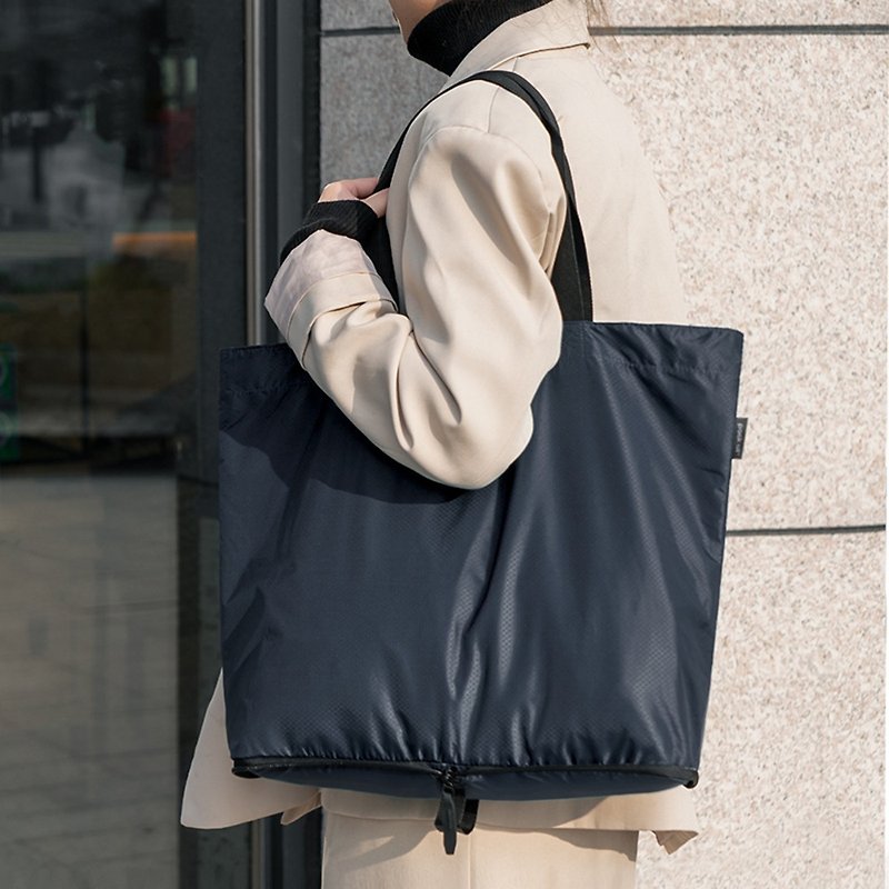 Ultralight foldable shopping bag 16L|2 colours available|Spill resistant fabric - กระเป๋าถือ - ไนลอน สีดำ