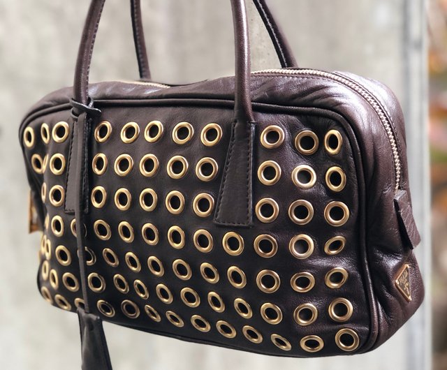 日本直送 名牌中古包 】PRADA プラダ スタッズ レザー カデナ