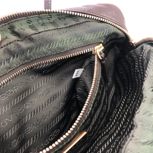 日本直送 名牌中古包 】PRADA プラダ スタッズ レザー カデナ ミニ