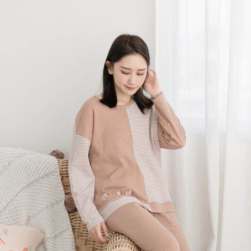 UMORFIL膠原蛋白波點條紋拼接刺繡居家服-奶茶棕 - 睡衣/居家服 - 棉．麻 卡其色