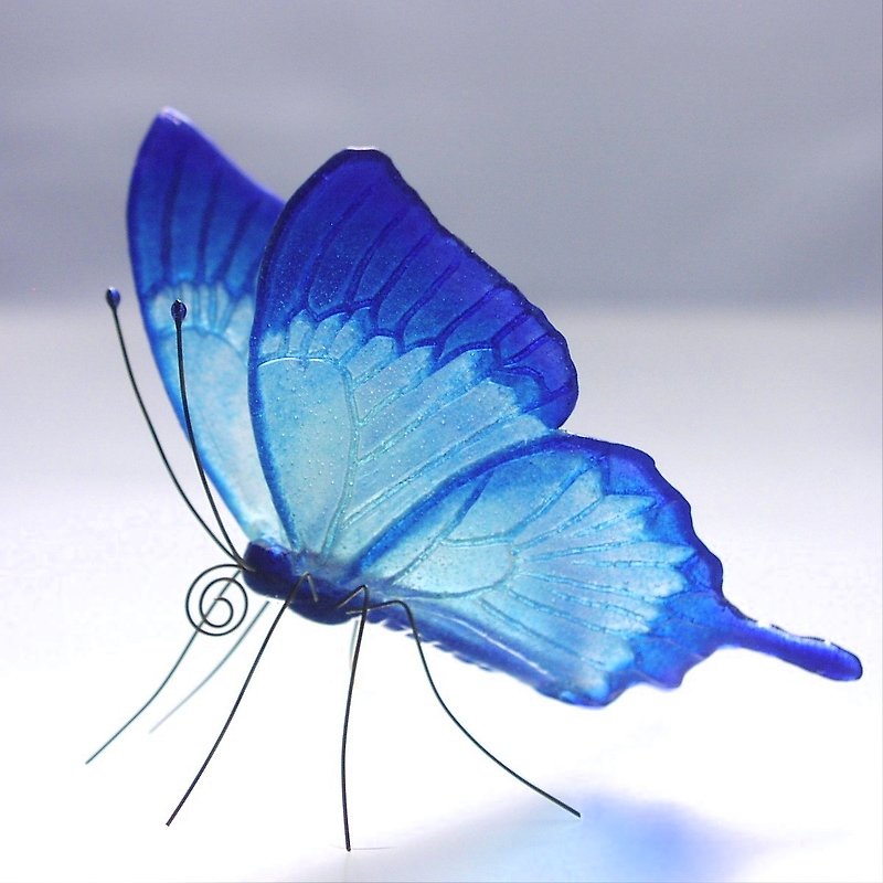 ガラスの蝶 ハッピーブルーユリシス - 置物 - ガラス ブルー