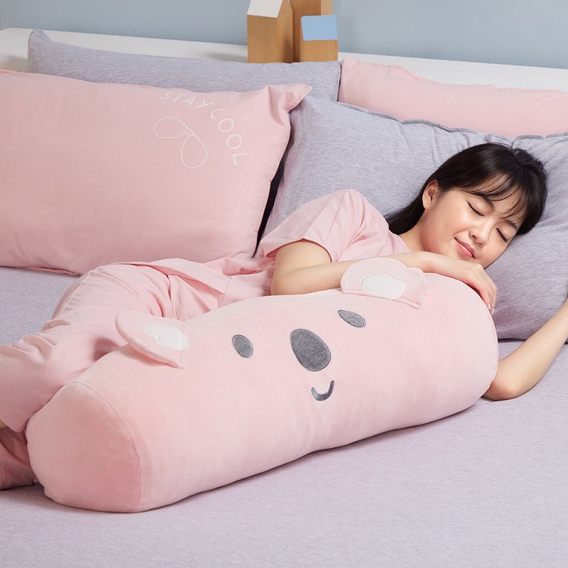 Koala Cylinder Long Throw Pillow - Geranium Powder - หมอน - ผ้าฝ้าย/ผ้าลินิน สึชมพู