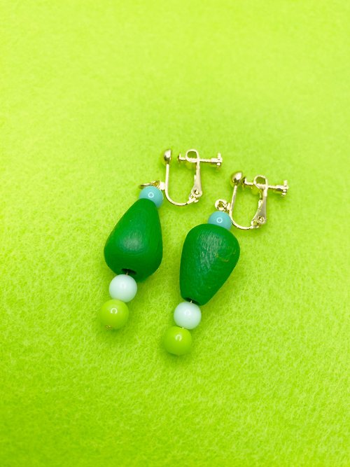 【Beauty beads can be customized】ENFP's Mood Beaded Clip Earrings