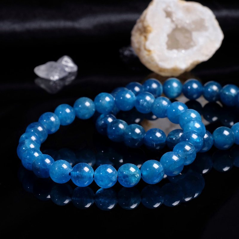 Blue Stone Bracelet Old Mine Communication Ability Natural Stone Throat Wheel Crystal Customization - สร้อยข้อมือ - คริสตัล สีน้ำเงิน
