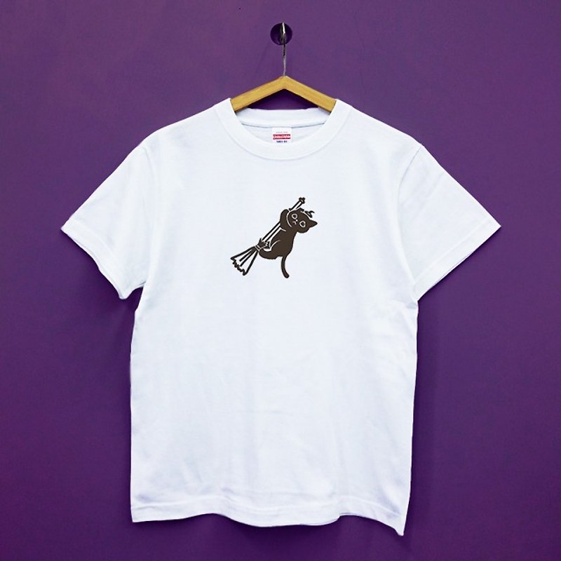 [Halloween Special] Illustrator Cat Life House Japanese Cotton Soft Neutral T-Shirt - Unisex Hoodies & T-Shirts - Cotton & Hemp 