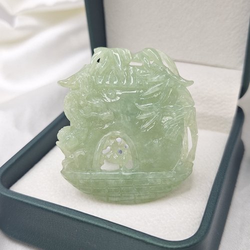 緣圓翡翠 糯冰果綠 鏤空府上有龍 龍馬精神 吊墜 牌件 | 天然緬甸玉A貨翡翠