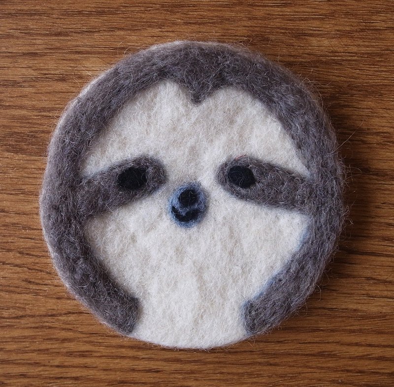 Handmade Felt tea coaster, animal tea coaster  Raccoon - ที่รองแก้ว - ขนแกะ สีเทา