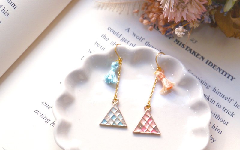 SL306 Light you up small grid tassel earrings can be changed clip - ต่างหู - โลหะ 