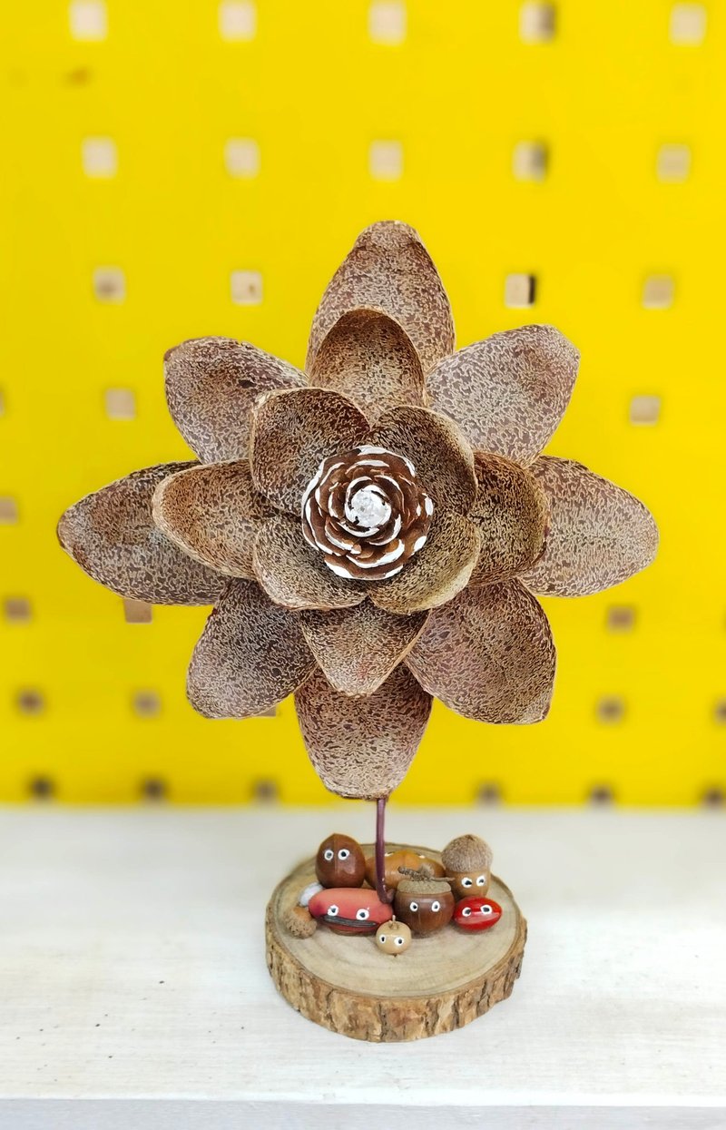Mahogany flowers - ของวางตกแต่ง - พืช/ดอกไม้ 