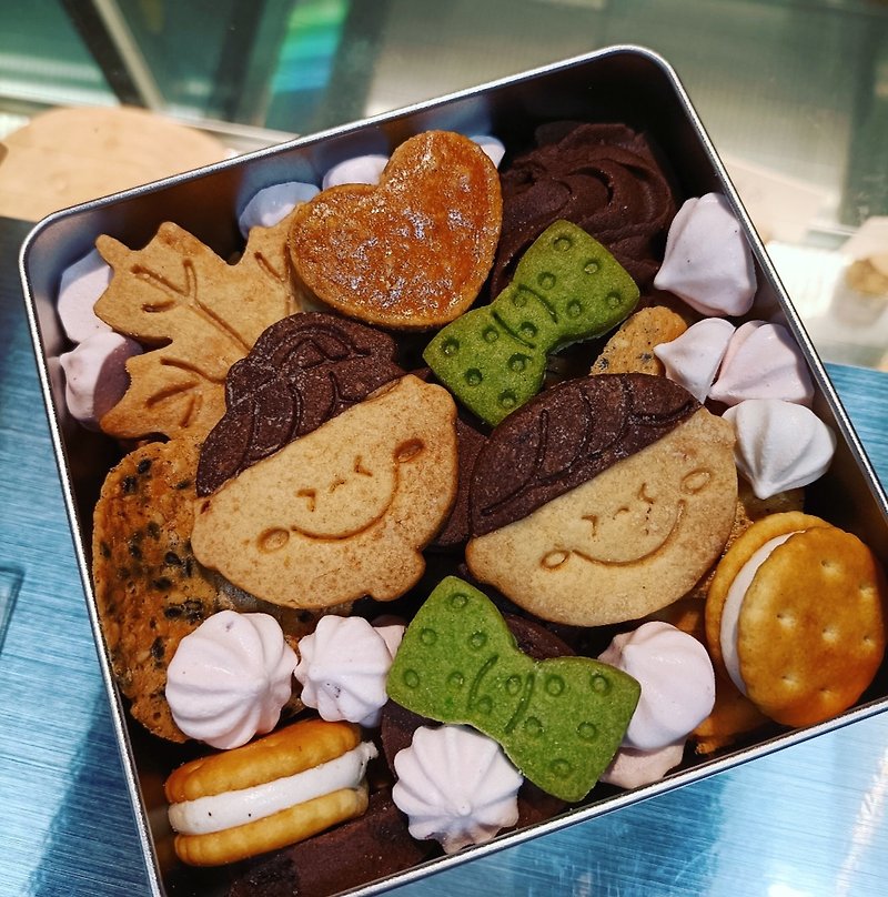 Tin Box Cookies (Doll Version) - Handmade Cookies - Fresh Ingredients 