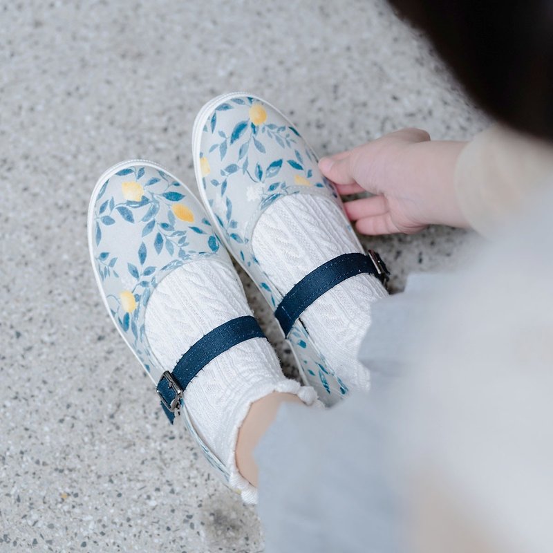 日本女性最愛的鞋 【公主日】檸檬花 全館滿5200元送圓形斜背包 - 女款休閒鞋 - 棉．麻 多色