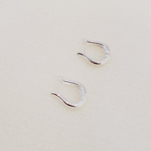 LYNLI Jewelry 【耳環】純銀-流線弧形耳針扣-母親節/畢業禮物/情人節禮物