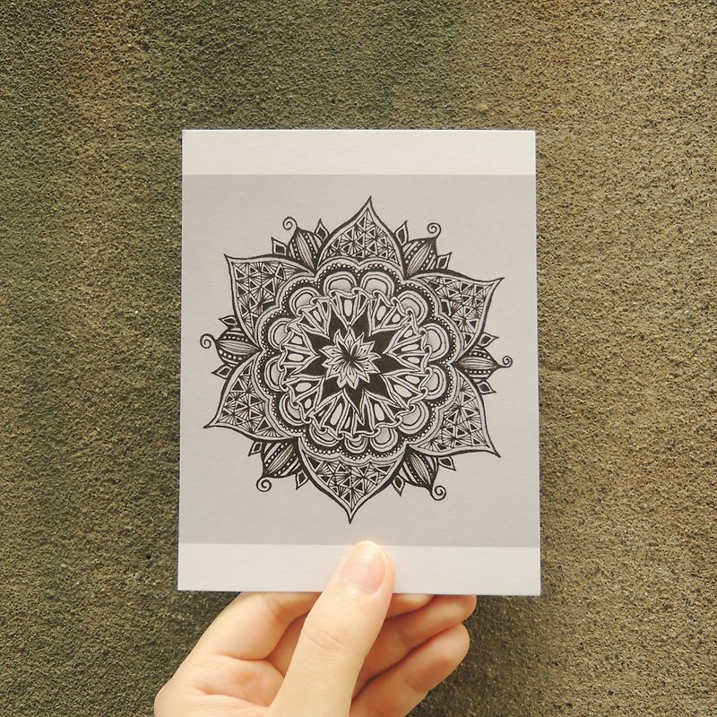 手描きの曼荼羅ポストカード/Ⅱ - カード・はがき - 紙 ブラック