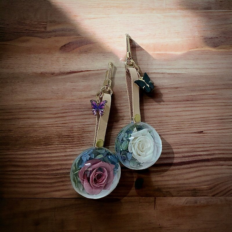 Italian genuine leather eternal flower pendant - ช่อดอกไม้แห้ง - หนังแท้ 